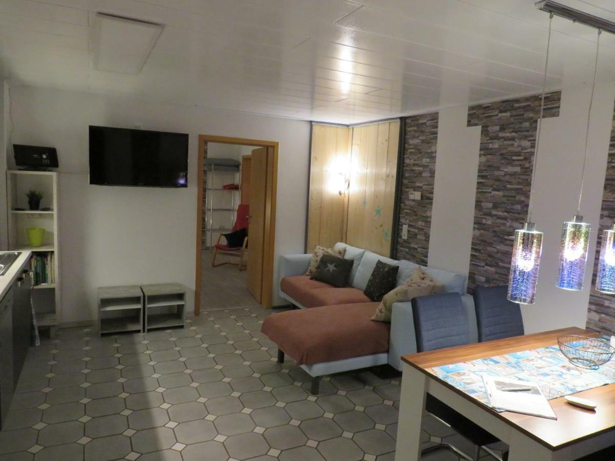 In Loerzweiler Apartment
